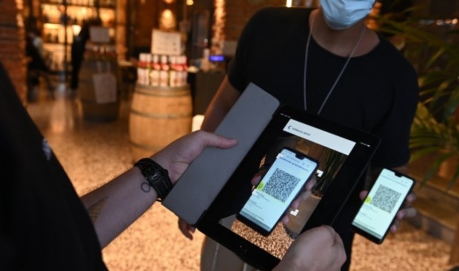 По-строги мерки, свързани със зеления сертификат от петък